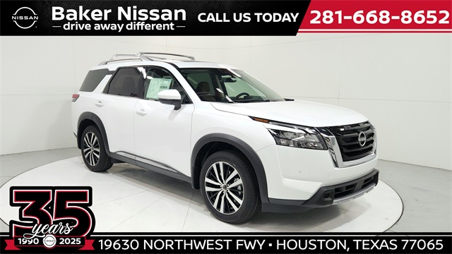 2025 Nissan Pathfinder Platinum