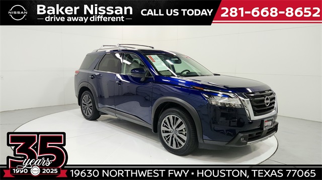 2022 Nissan Pathfinder SL