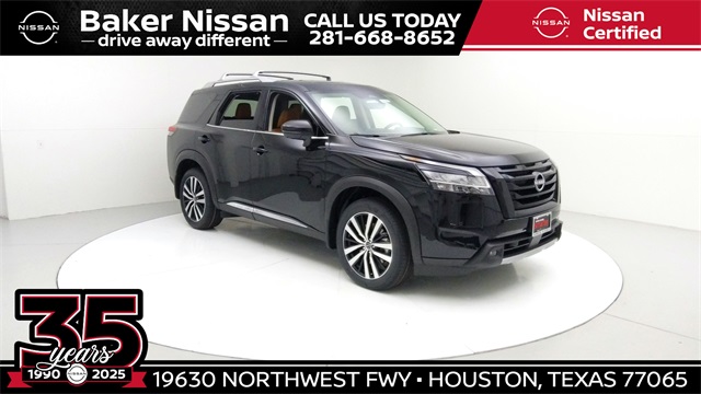 2023 Nissan Pathfinder Platinum