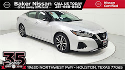 2023 Nissan Maxima SV