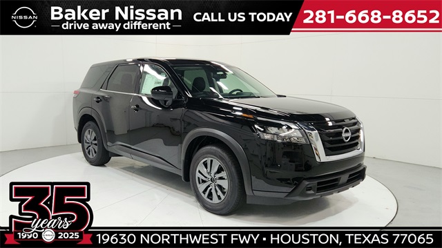 2025 Nissan Pathfinder S
